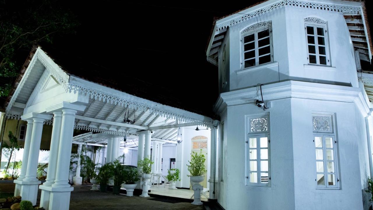 Beverly Villa Dehiwala-Mount Lavinia Bagian luar foto