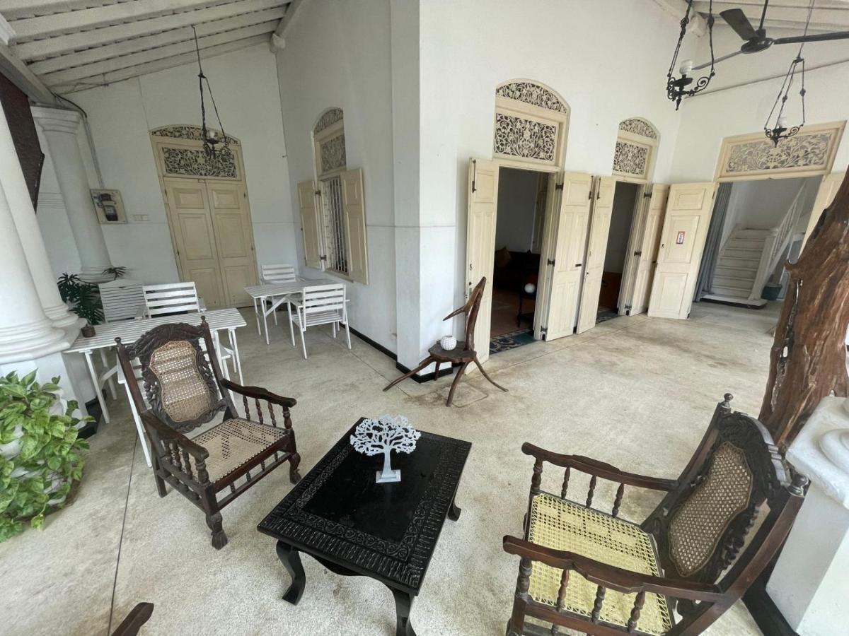 Beverly Villa Dehiwala-Mount Lavinia Bagian luar foto