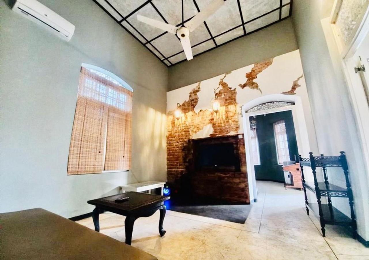 Beverly Villa Dehiwala-Mount Lavinia Bagian luar foto