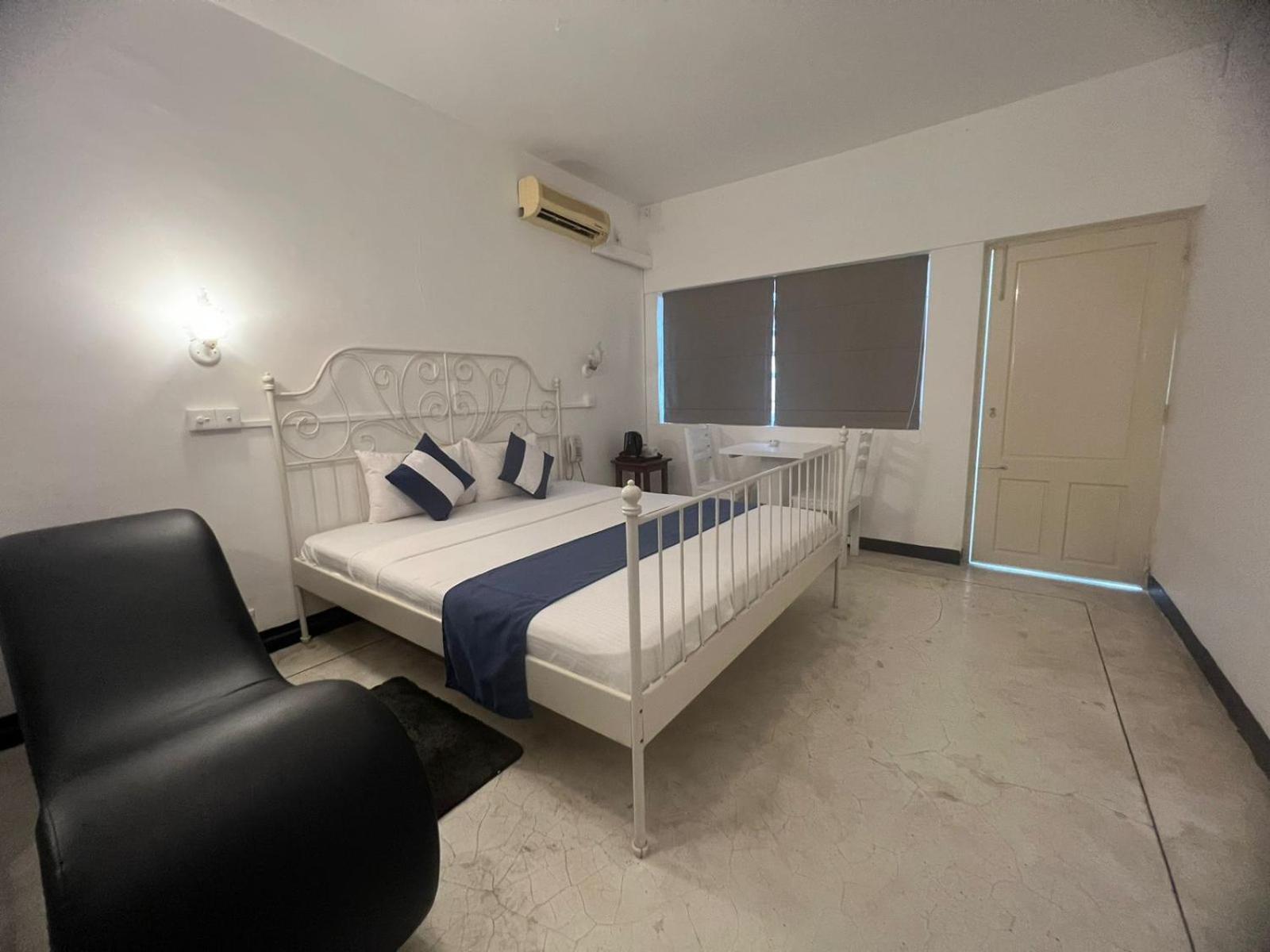 Beverly Villa Dehiwala-Mount Lavinia Bagian luar foto