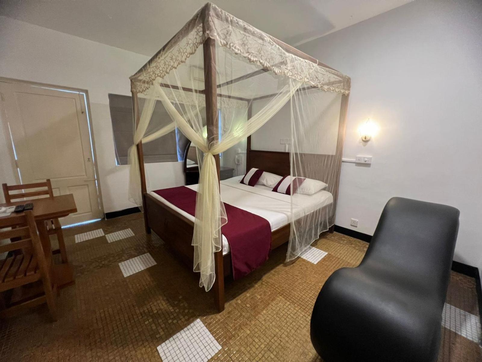 Beverly Villa Dehiwala-Mount Lavinia Bagian luar foto