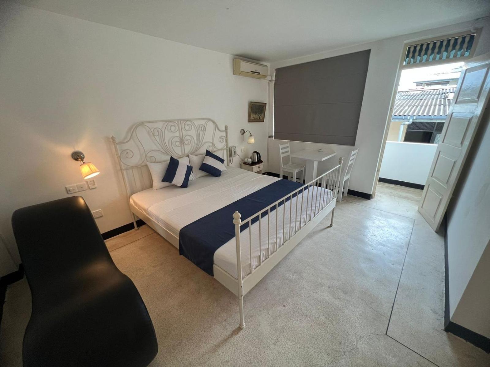 Beverly Villa Dehiwala-Mount Lavinia Bagian luar foto