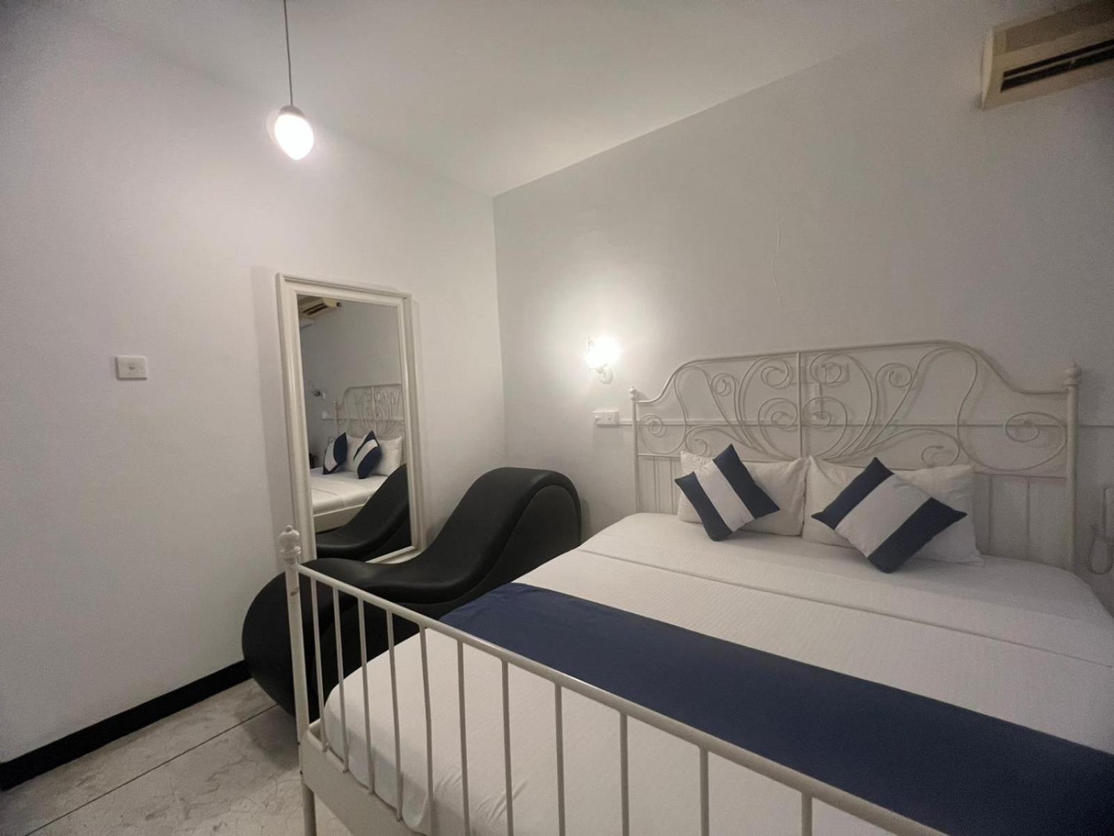 Beverly Villa Dehiwala-Mount Lavinia Bagian luar foto