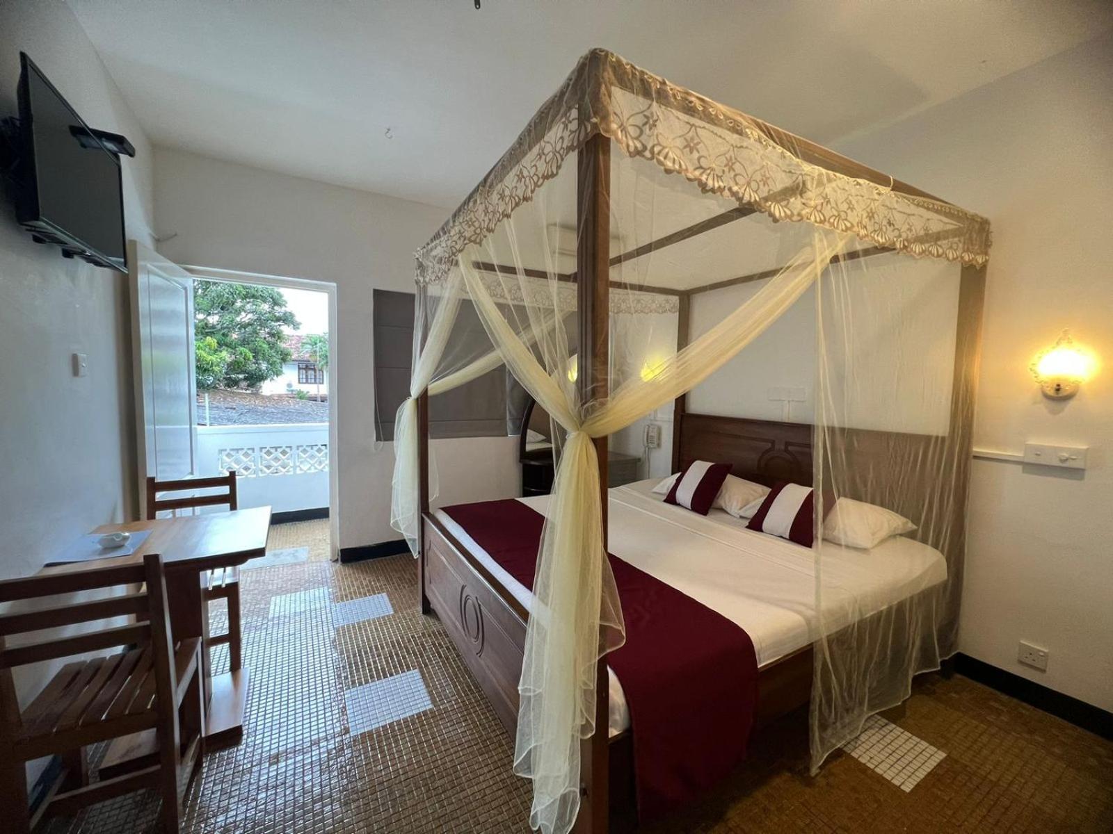 Beverly Villa Dehiwala-Mount Lavinia Bagian luar foto