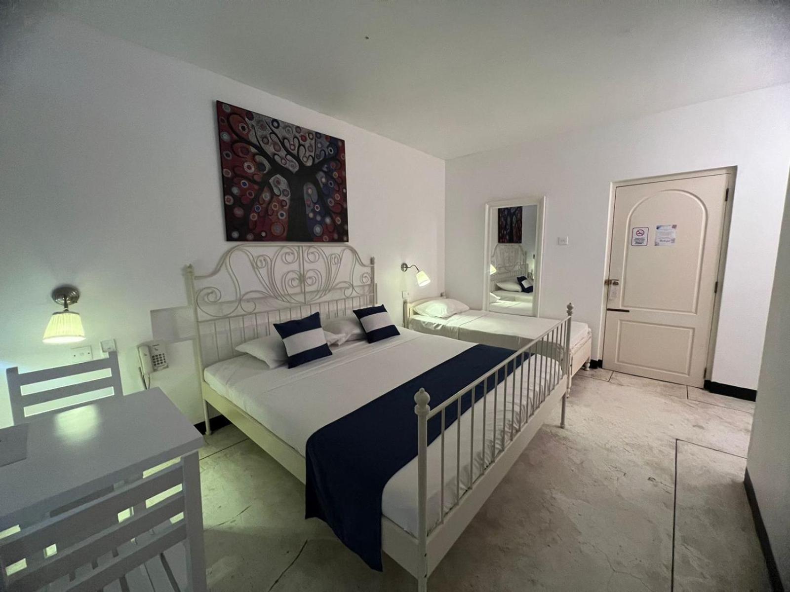Beverly Villa Dehiwala-Mount Lavinia Bagian luar foto